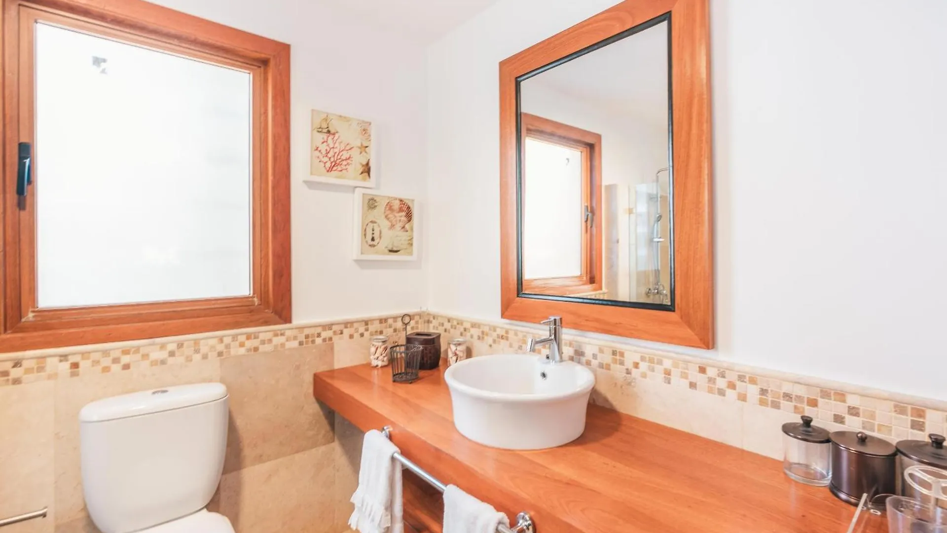 Charming Villa With Ocean View In Puerto Bahia Samana